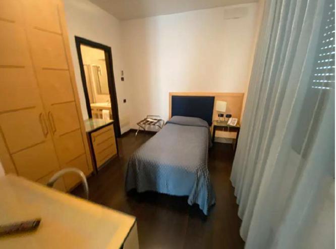Luxury Rooms Padova Station Bagian luar foto